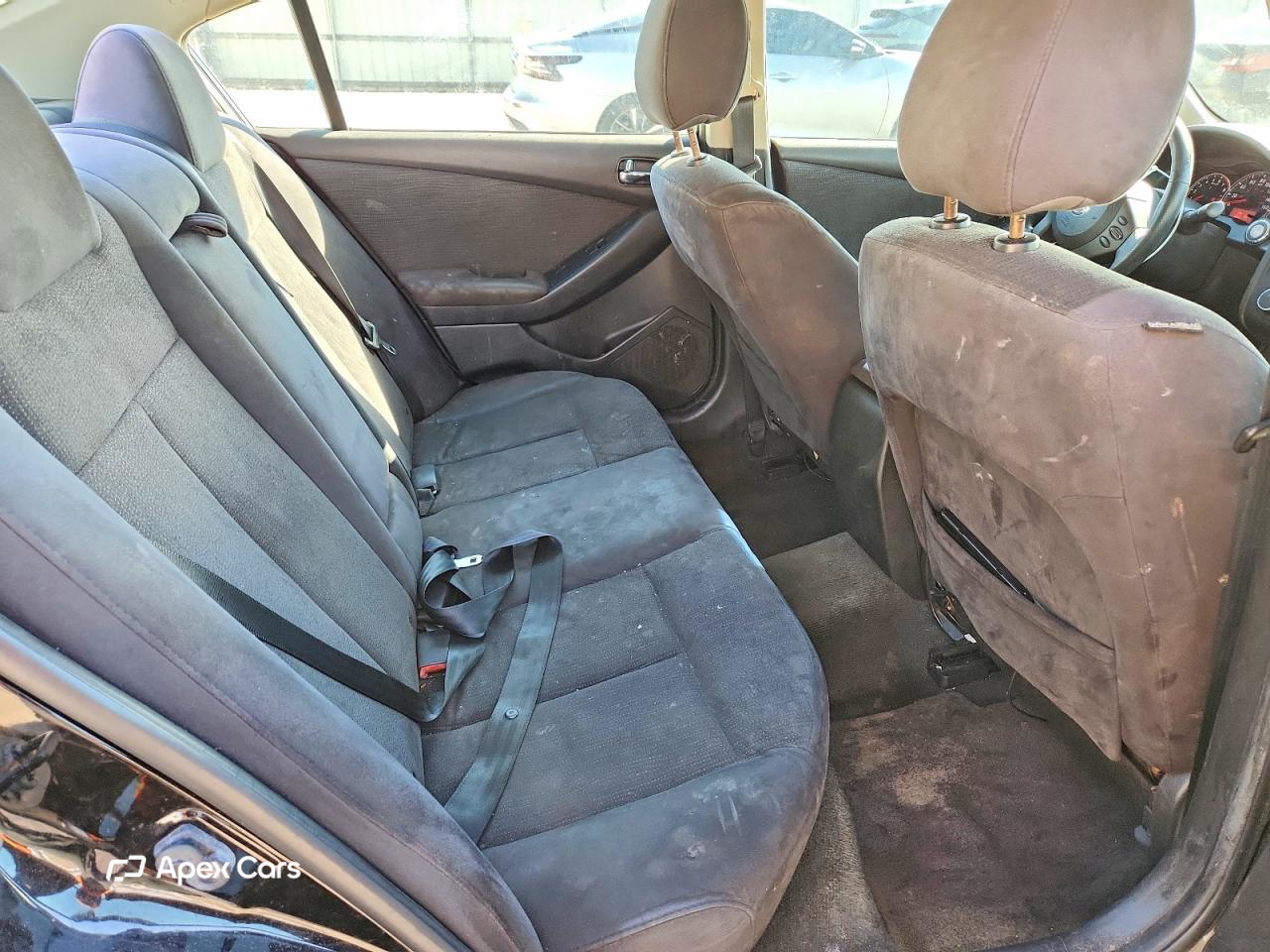 Nissan Altima 2012