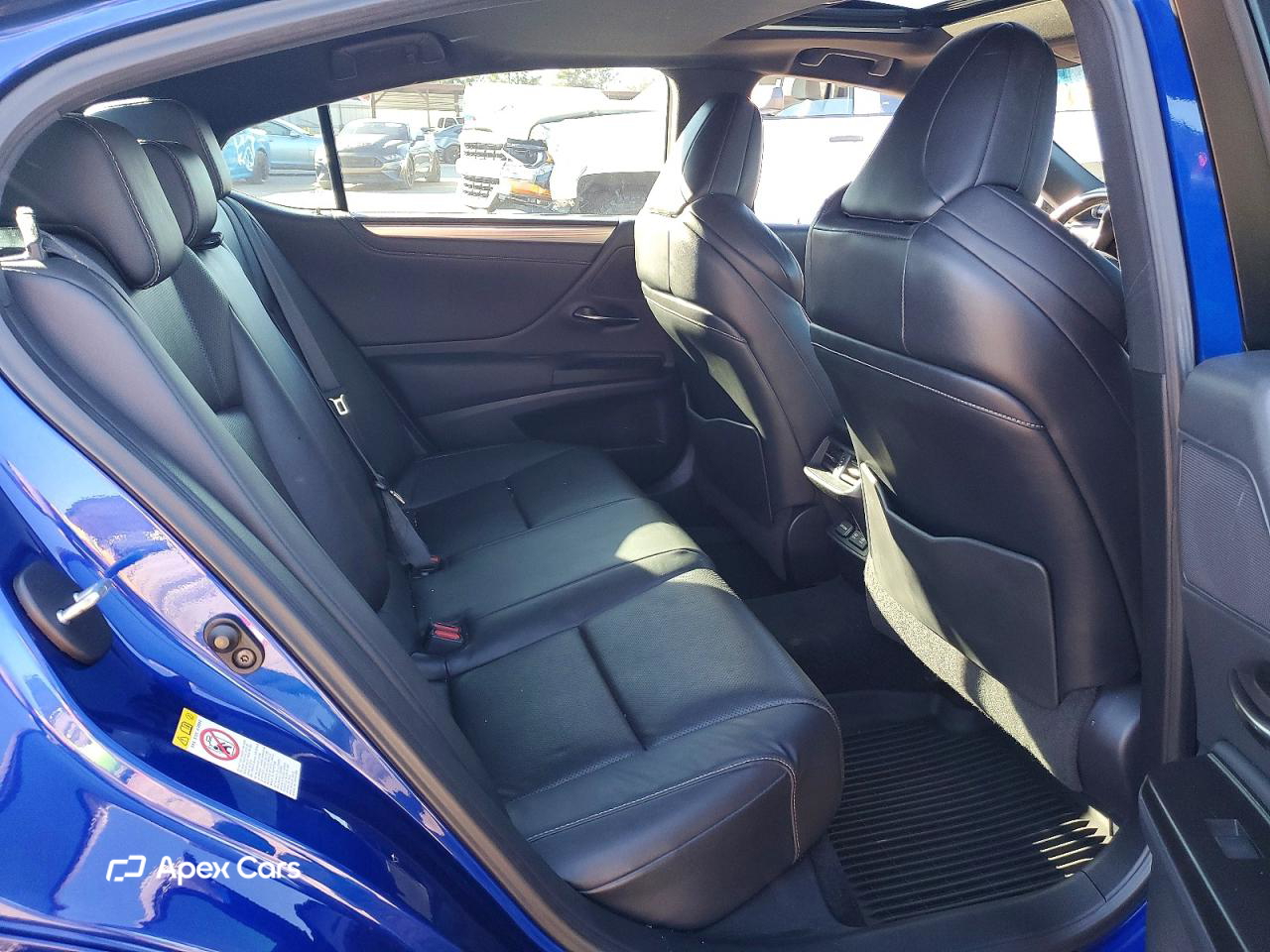 Lexus ES 2019