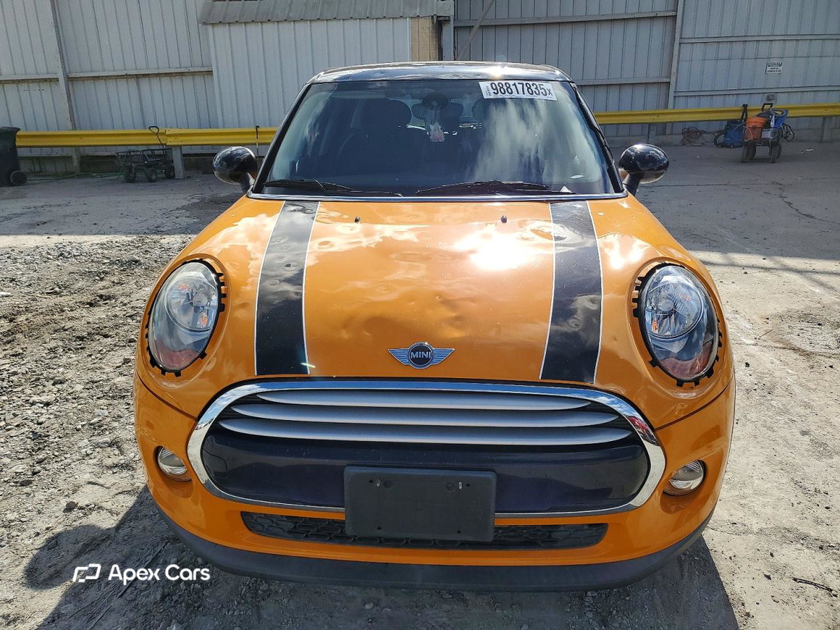 MINI Cooper 2015