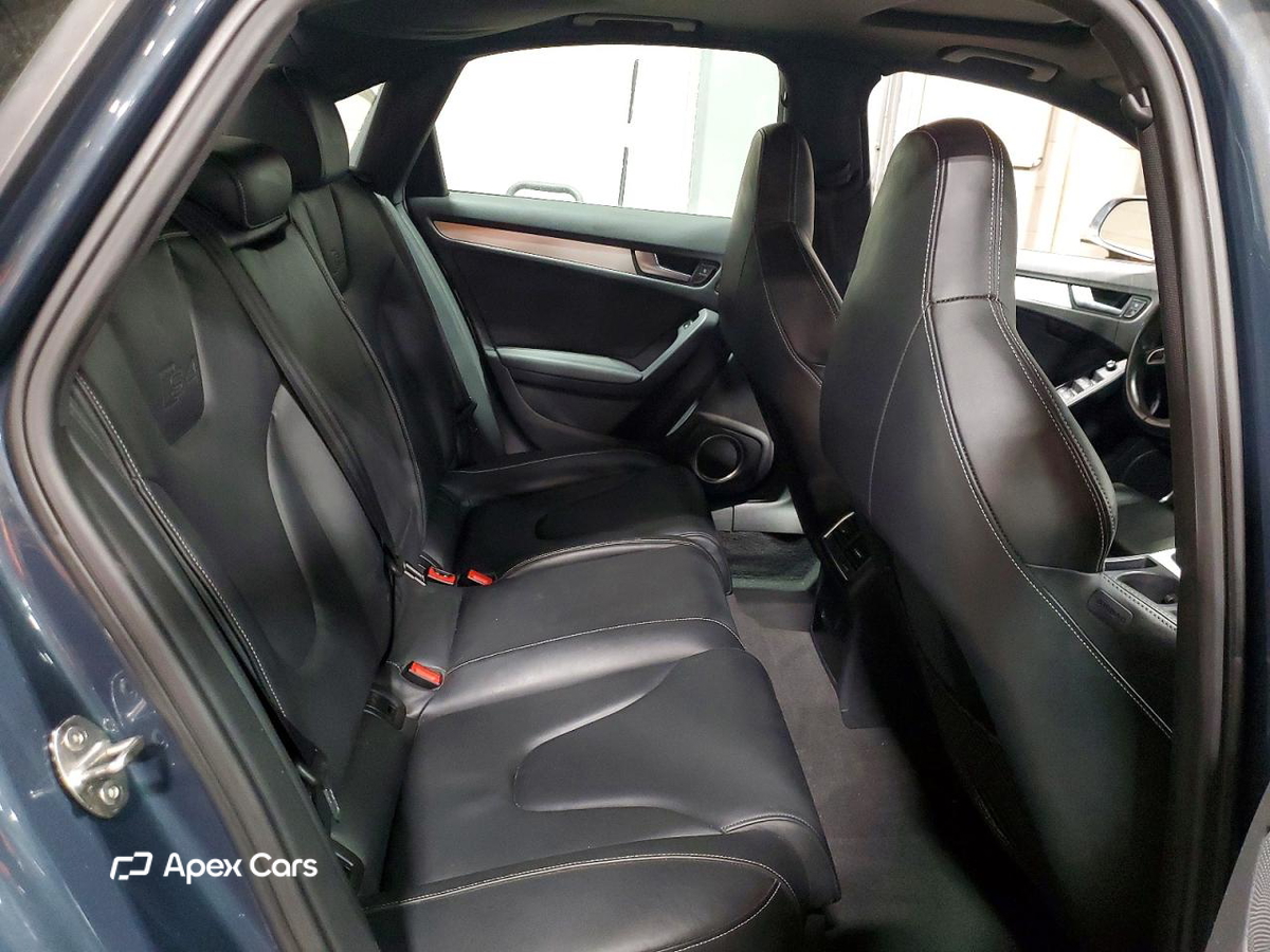 Audi S4 2011
