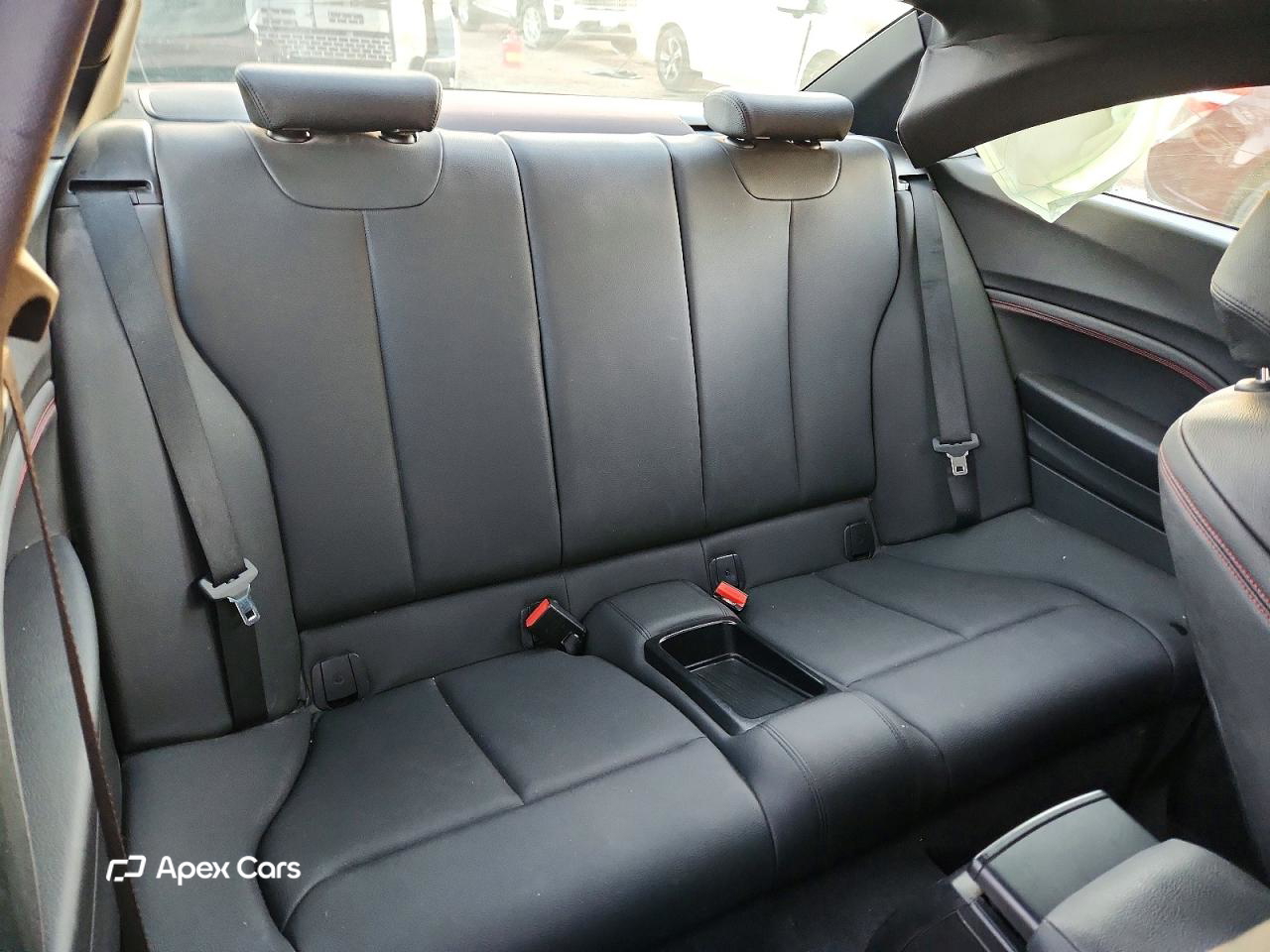 BMW Series 2 2016