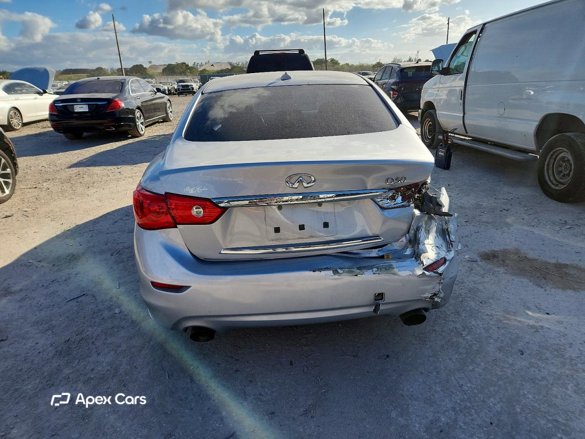 Infiniti Q50 2017