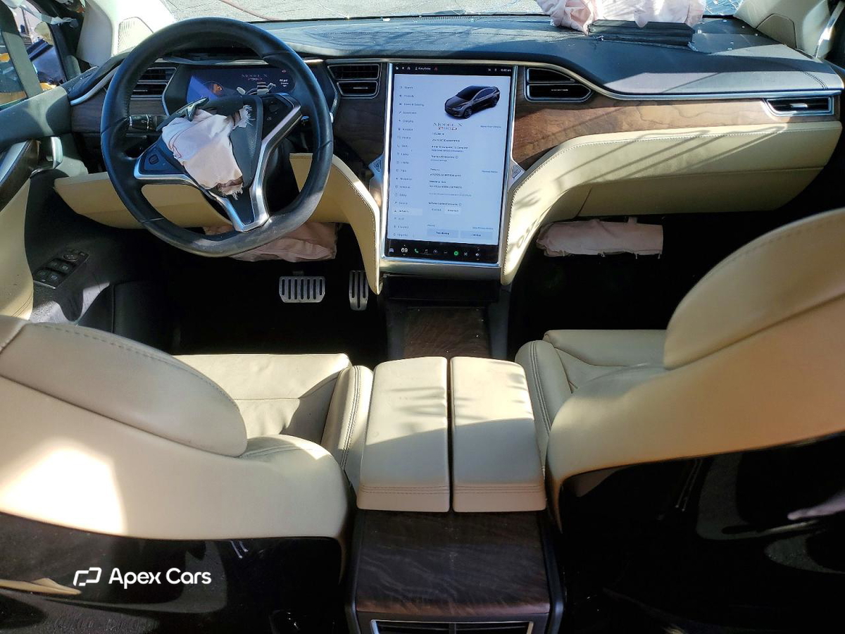 Tesla Model X 2016
