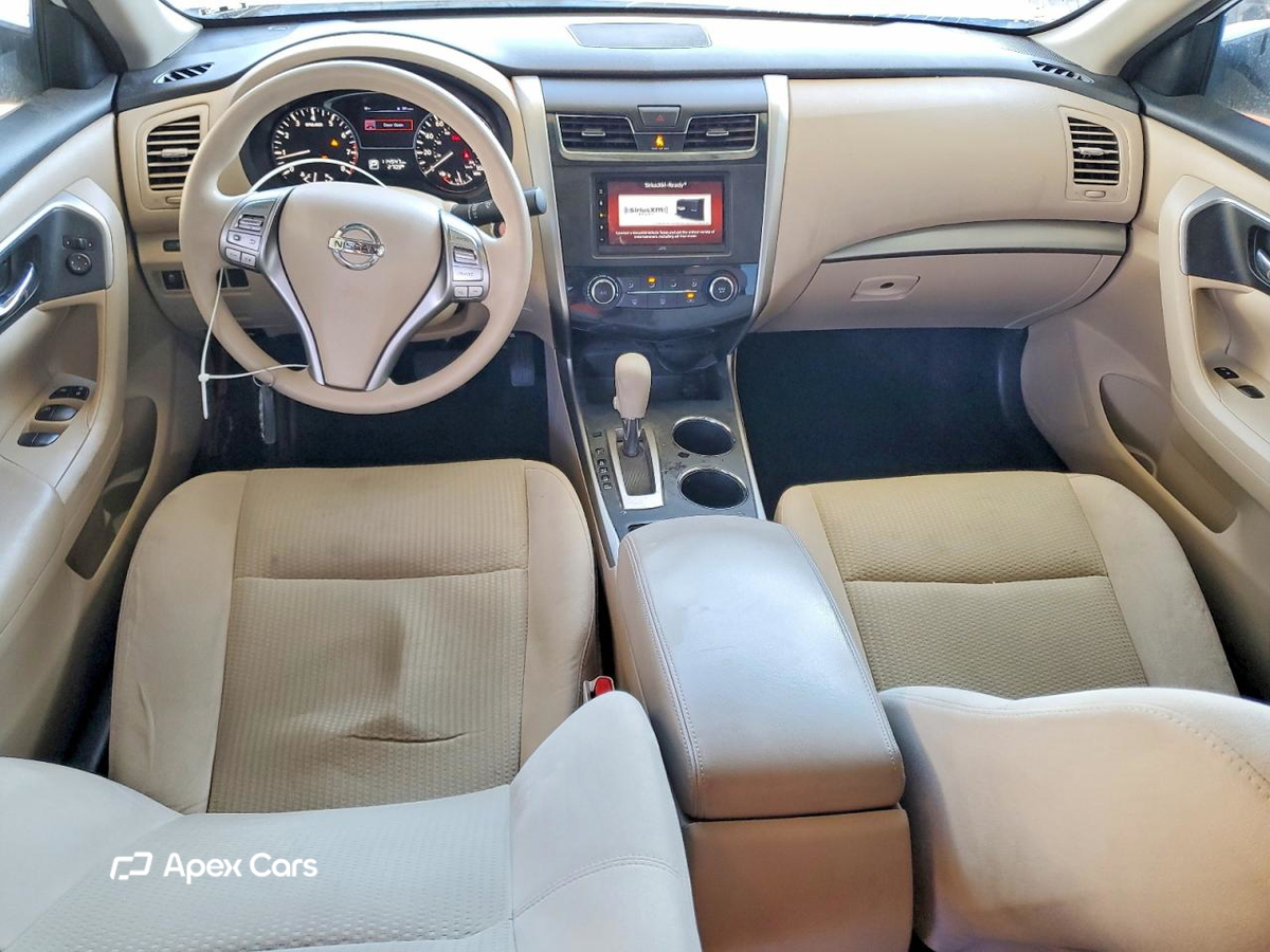 Nissan Altima 2015