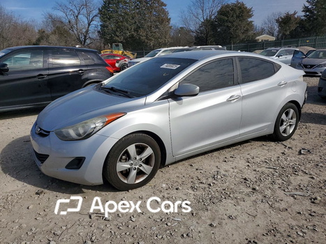 Hyundai Elantra 2013 - Image 1 of 13