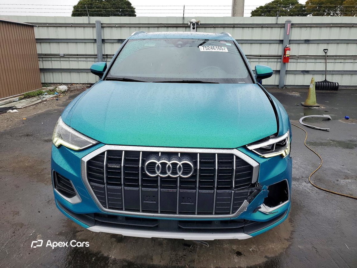 Audi Q3 2021