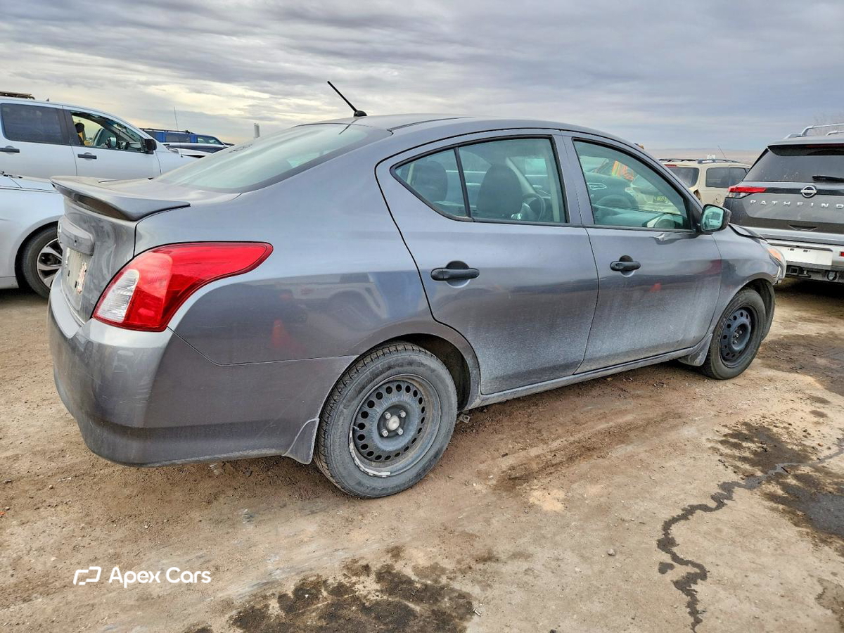 Nissan Versa 2019