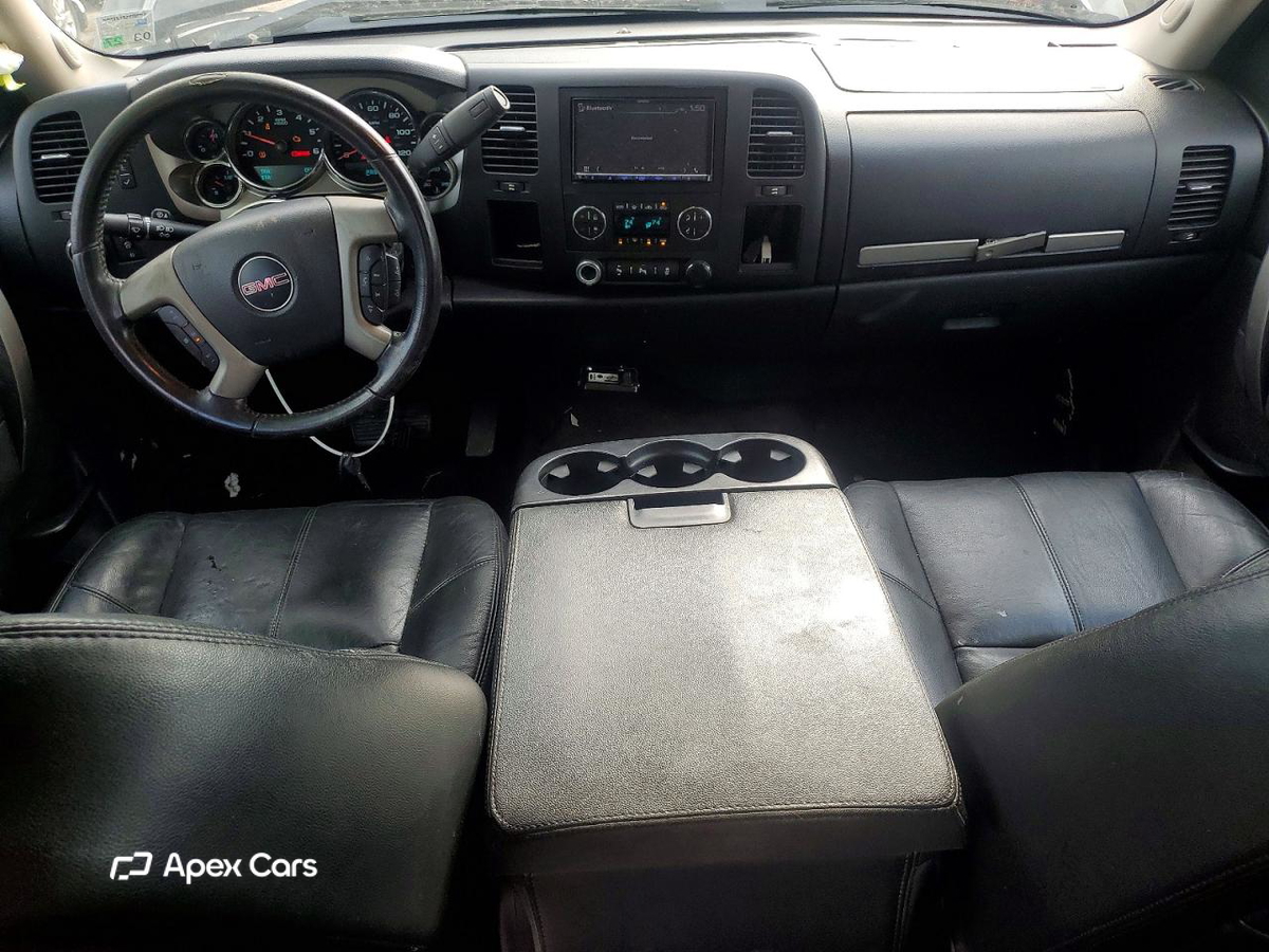 GMC Sierra 2013
