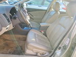 Nissan Altima 2010