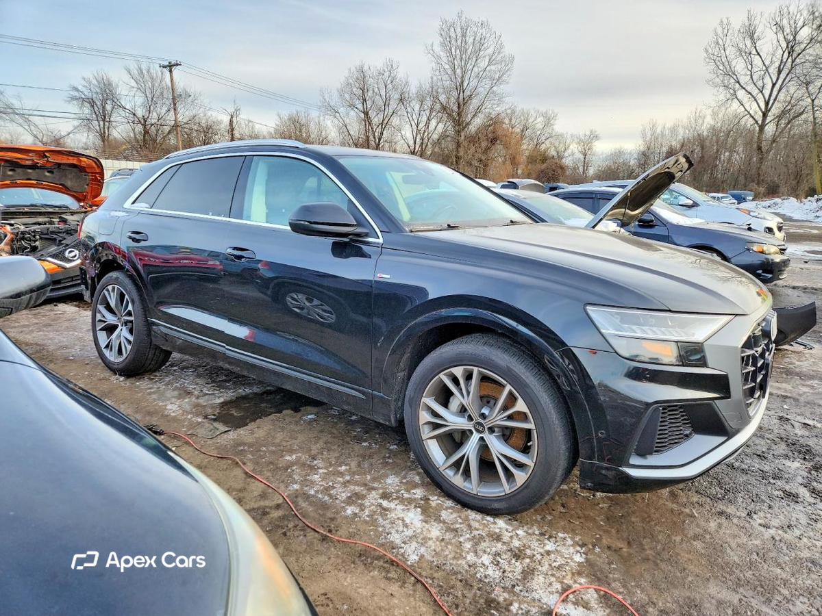 Audi Q8 2023