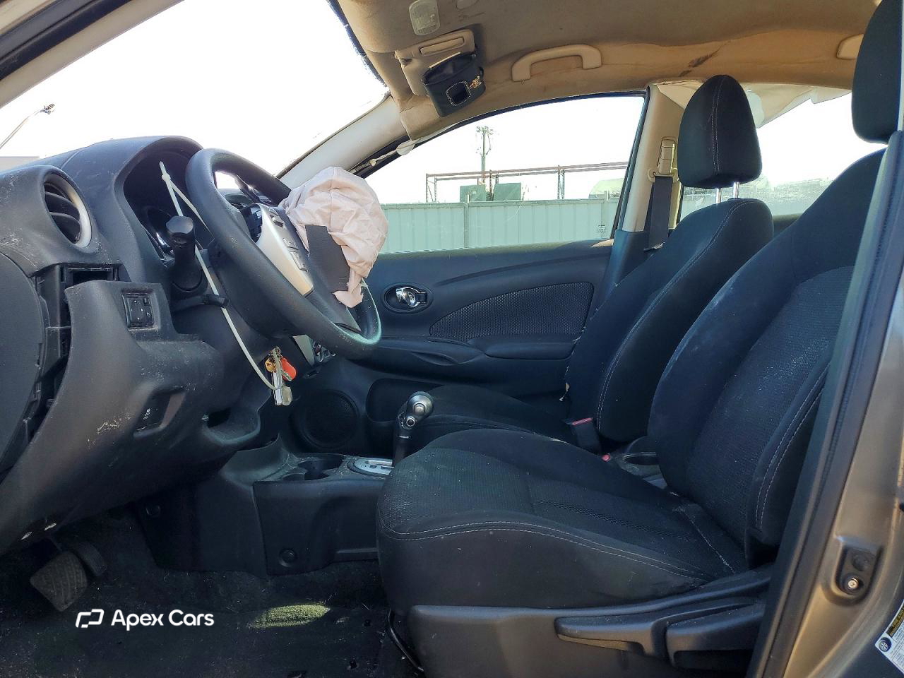 Nissan Versa 2016