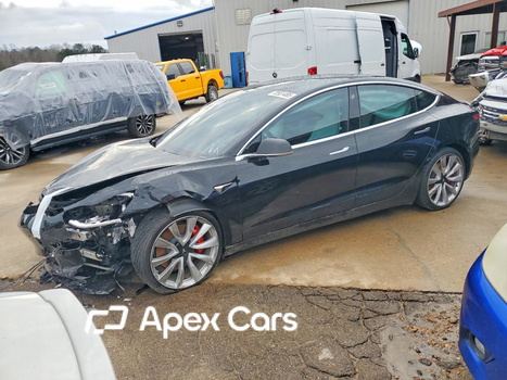 Tesla Model 3 2019 - Image 1 of 13