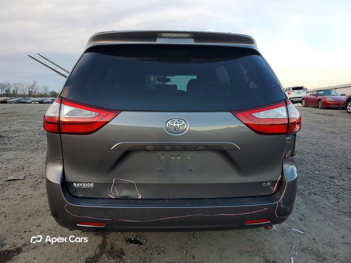 Toyota Sienna 2017