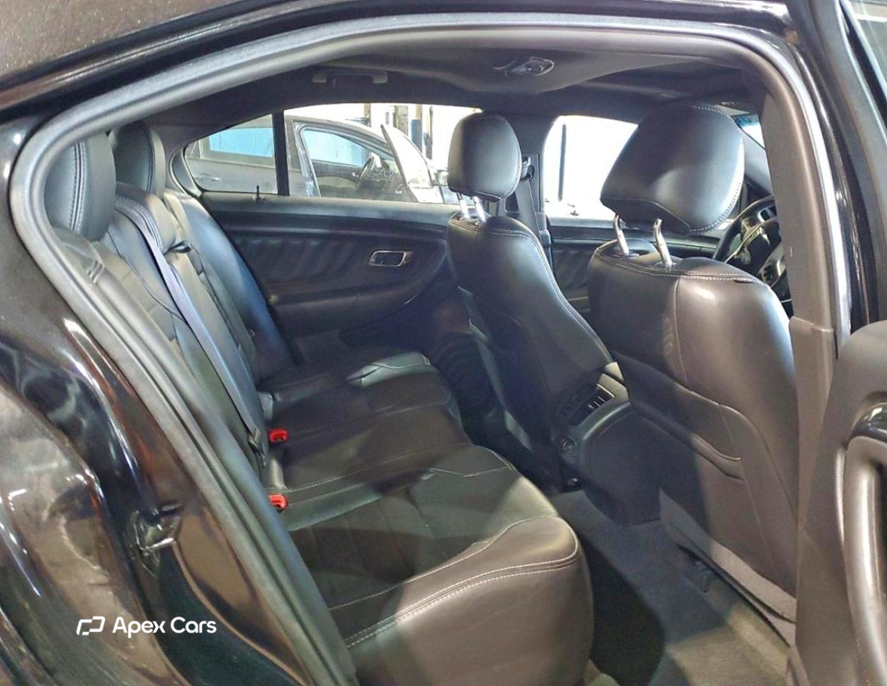 Ford Taurus 2015