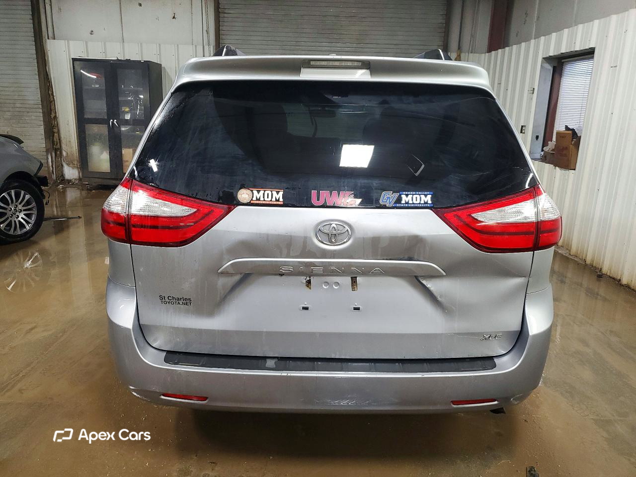 Toyota Sienna 2015