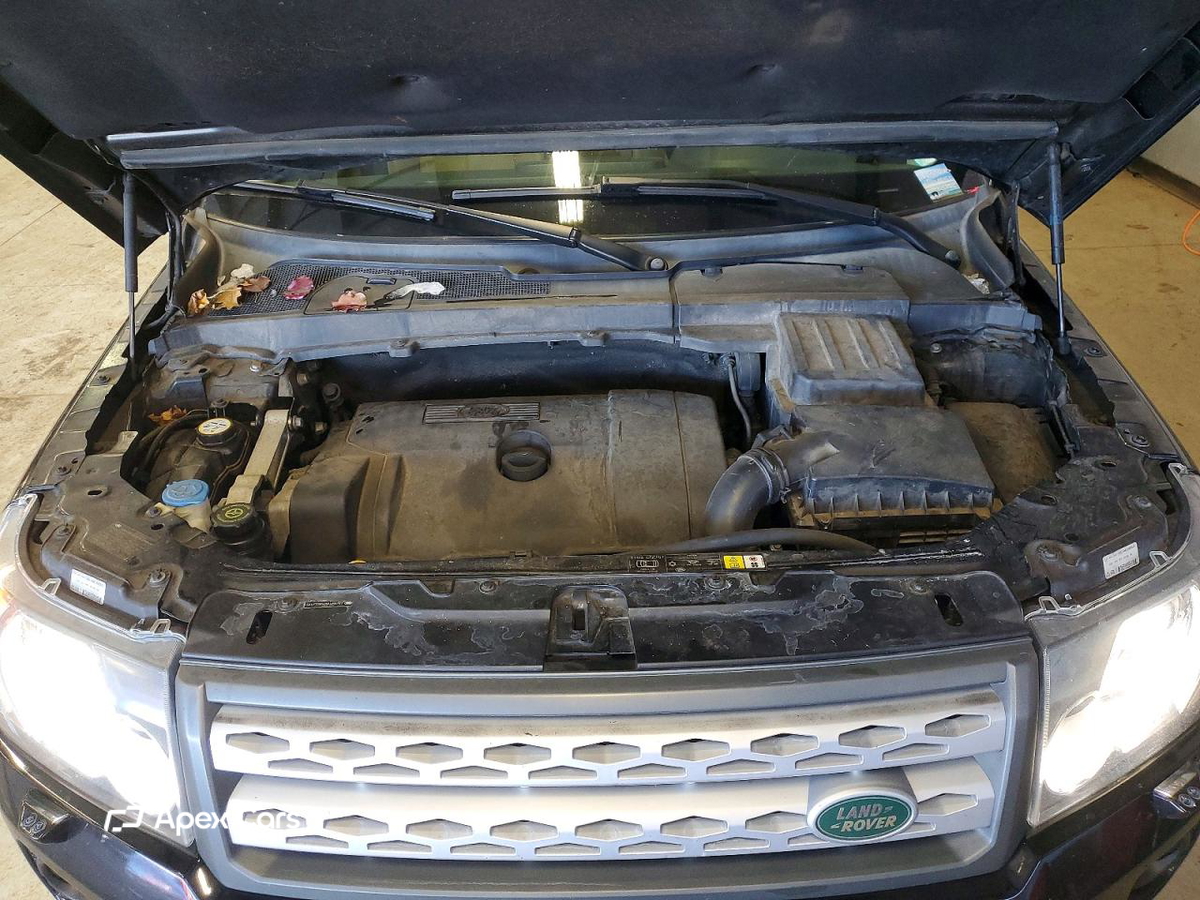 Land Rover LR2 2011