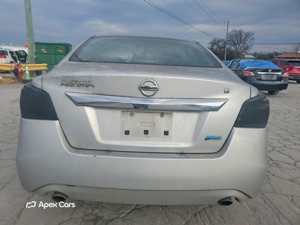Nissan Altima 2014