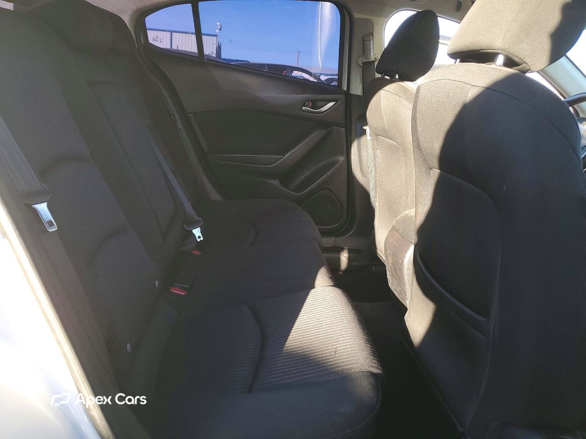 Mazda 3 2016