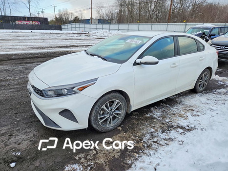 Kia Forte 2023 - Image 1 of 13