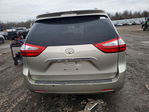 Toyota Sienna 2015