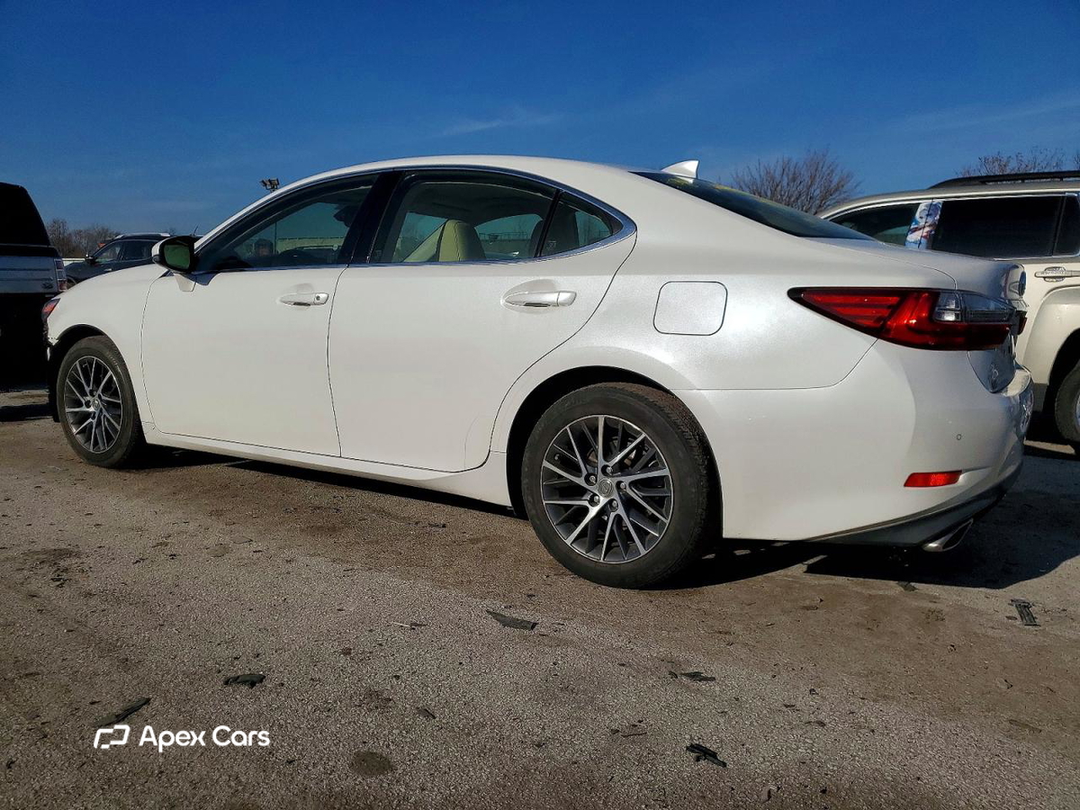Lexus ES 2017