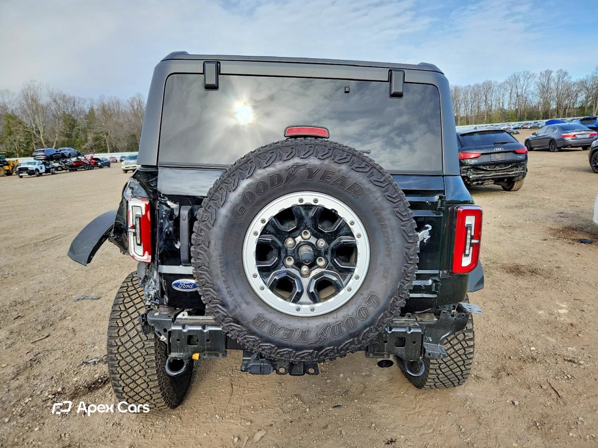 Ford Bronco 2024