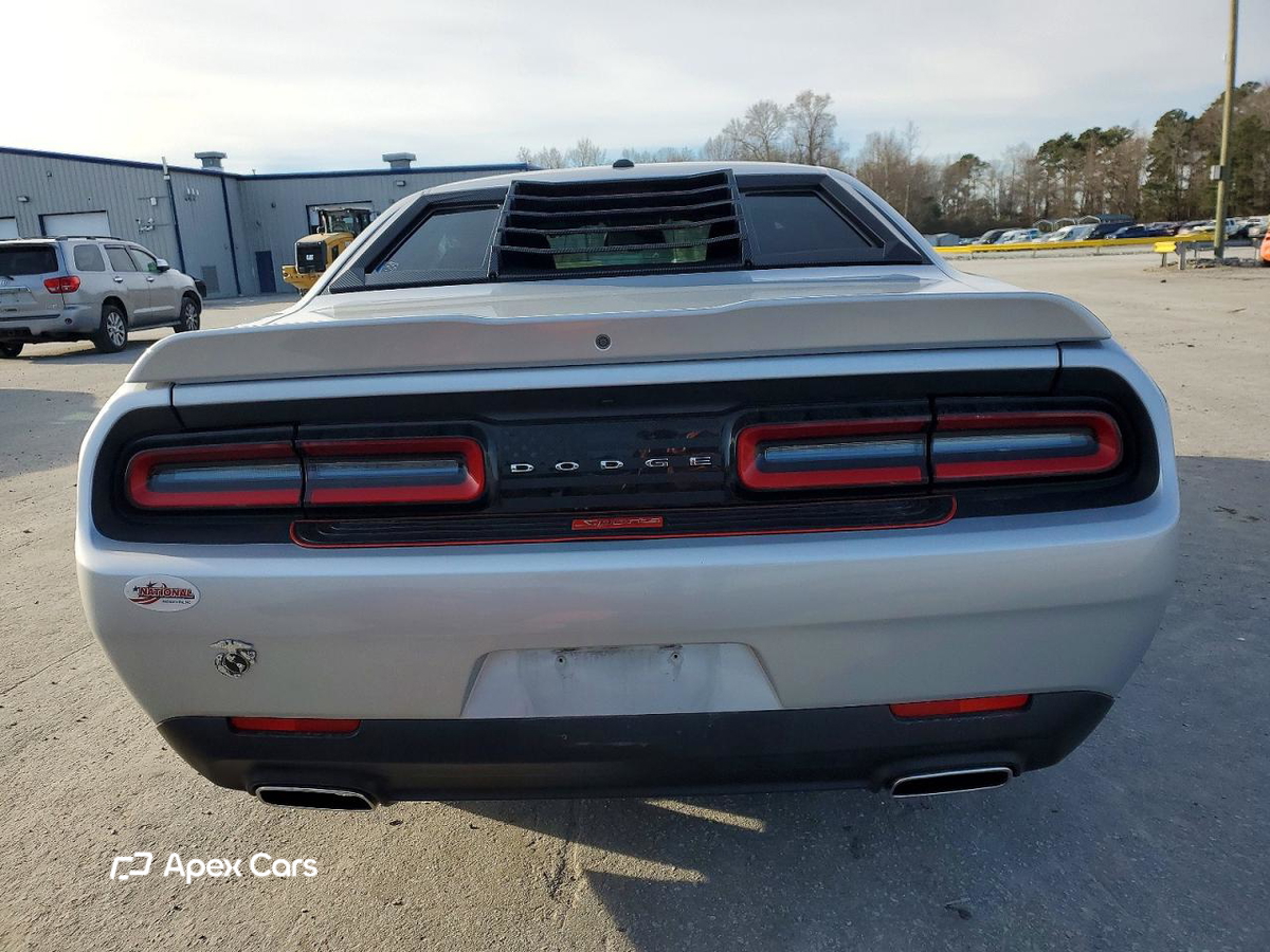 Dodge Challenger 2020