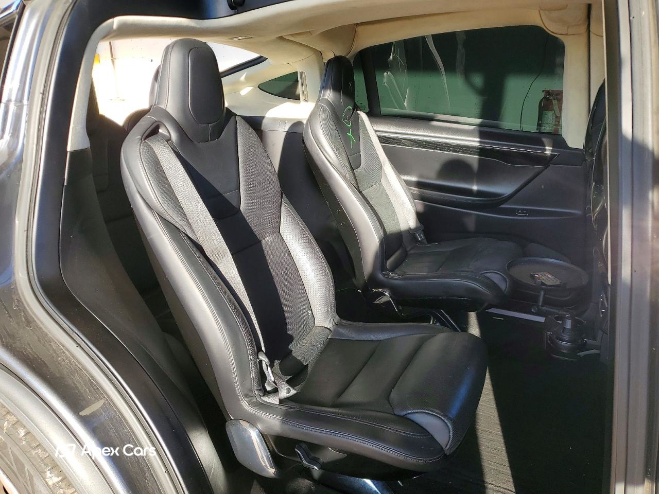 Tesla Model X 2016