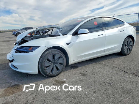 Tesla Model 3 2025 - Image 1 of 13
