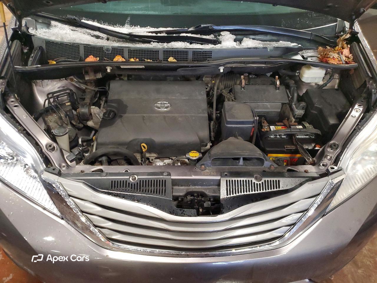 Toyota Sienna 2014