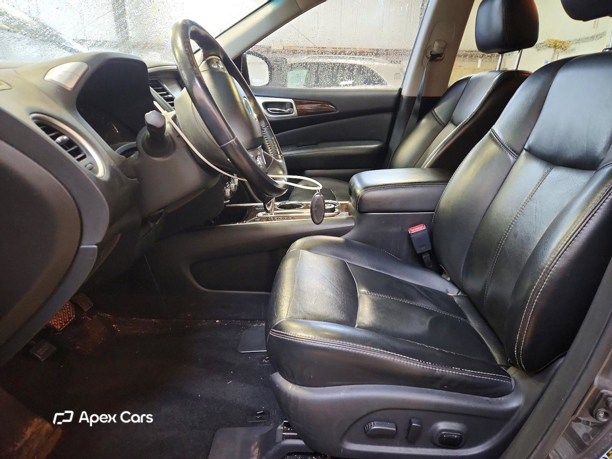 Nissan Pathfinder 2015