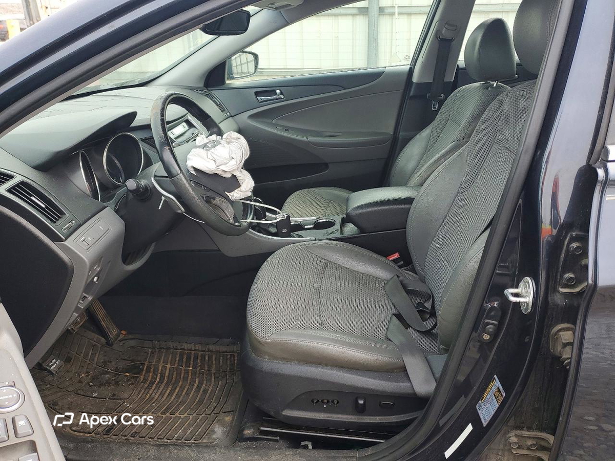 Hyundai Sonata 2011