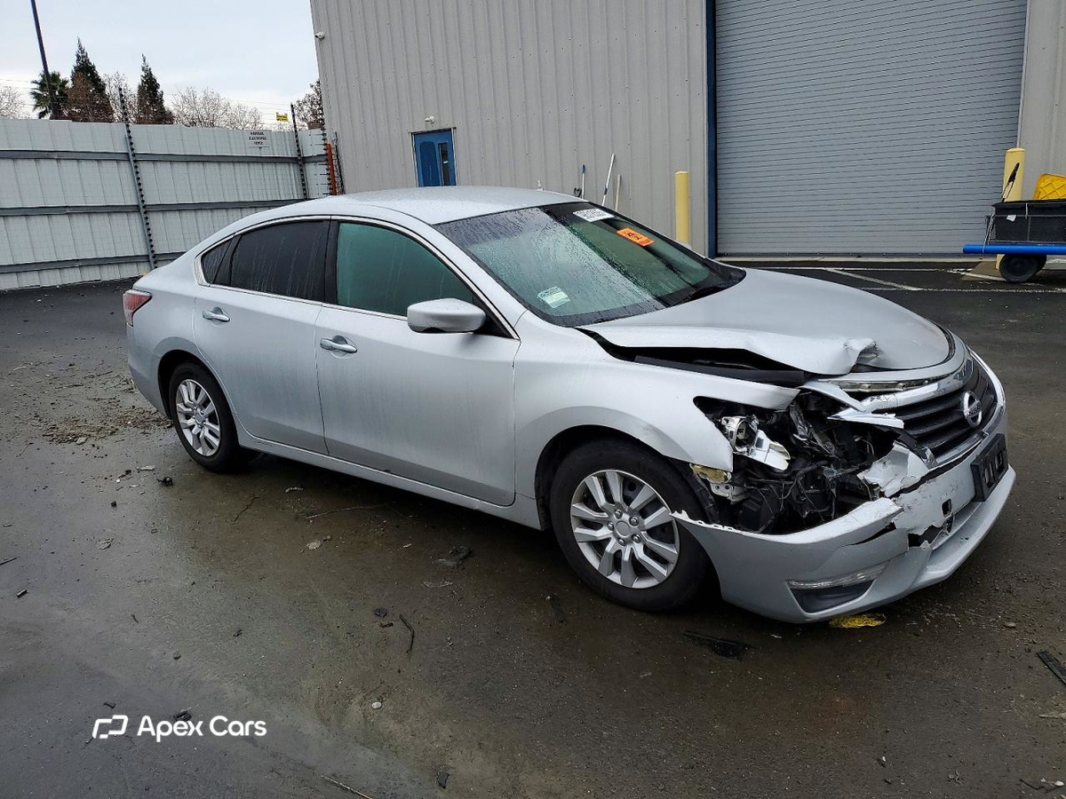 Nissan Altima 2015