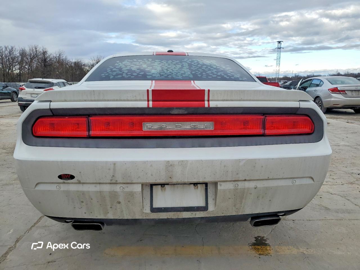 Dodge Challenger 2013