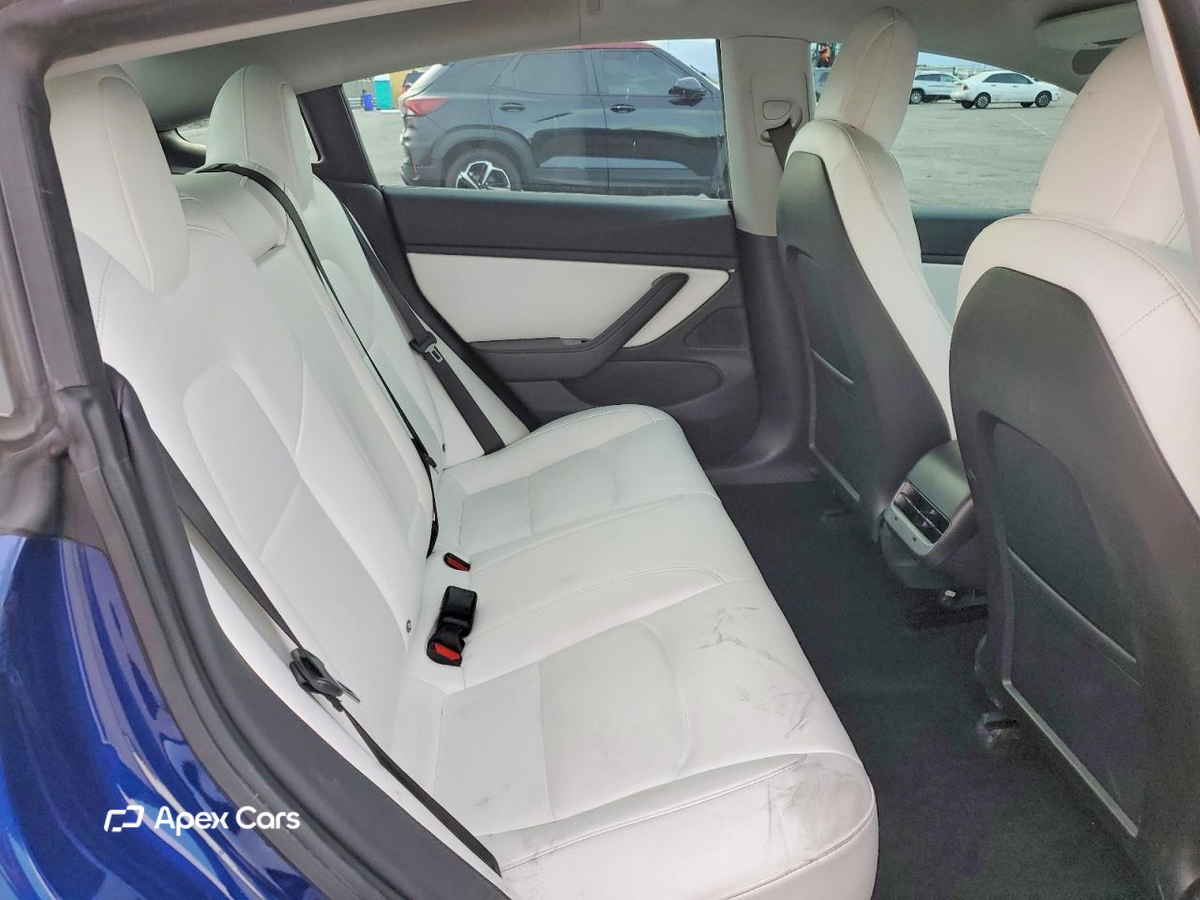 Tesla Model 3 2018