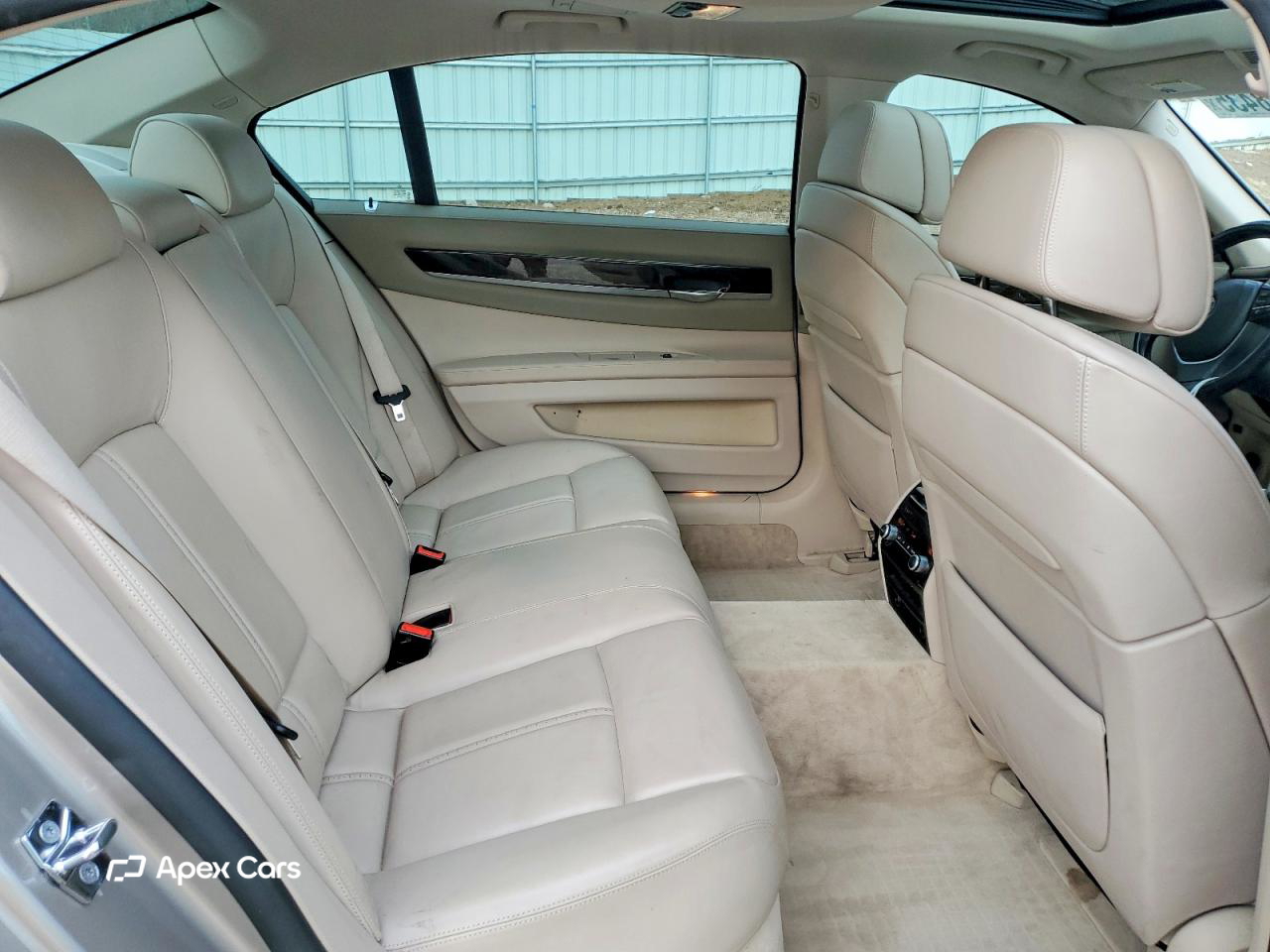 BMW Series 7 2009