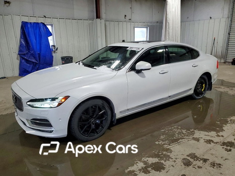 Volvo S90 2018 - Image 1 of 13