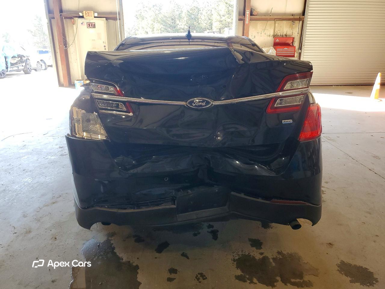 Ford Taurus 2015