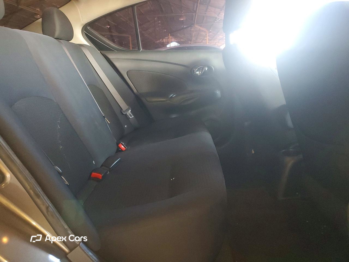 Nissan Versa 2013