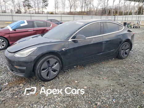 Tesla Model 3 2019 - Image 1 of 12