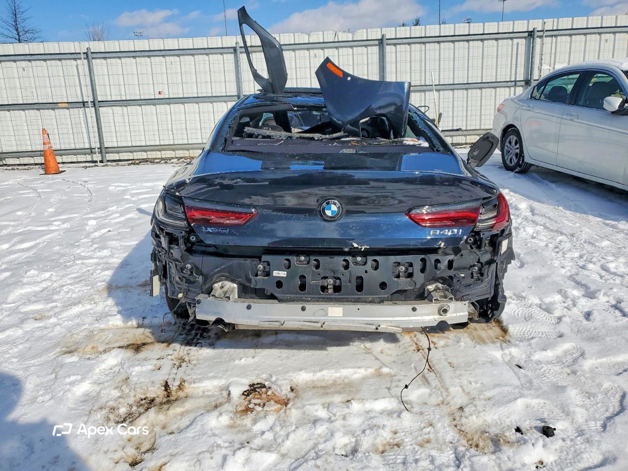 BMW Series 8 2021