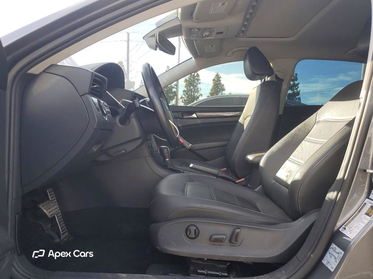 Volkswagen Passat 2020