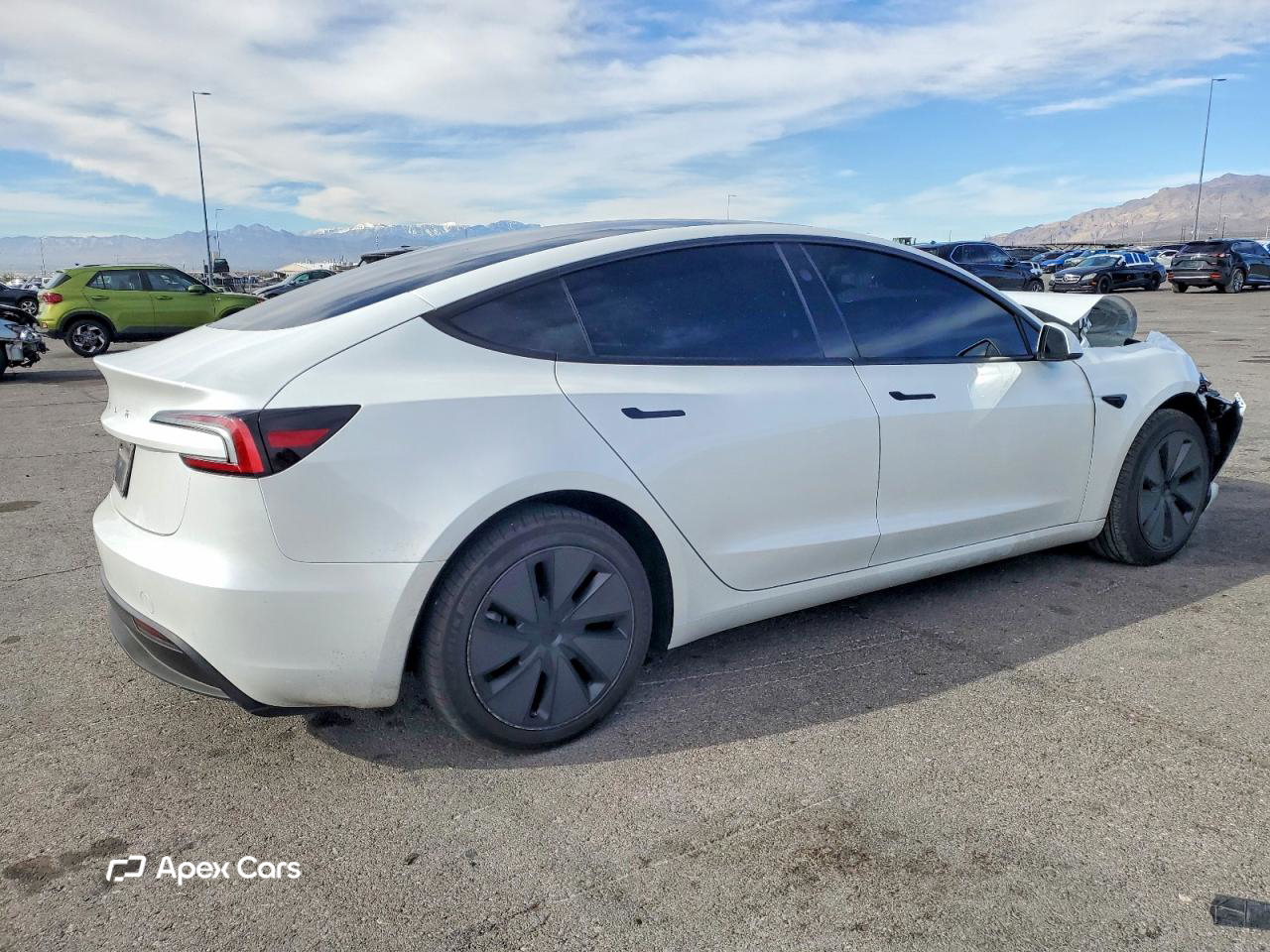 Tesla Model 3 2025