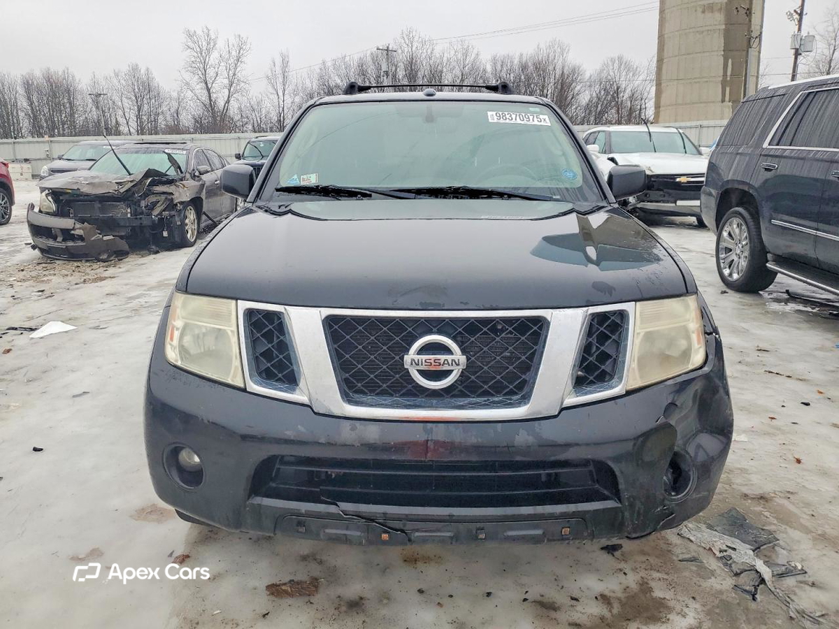Nissan Pathfinder 2011