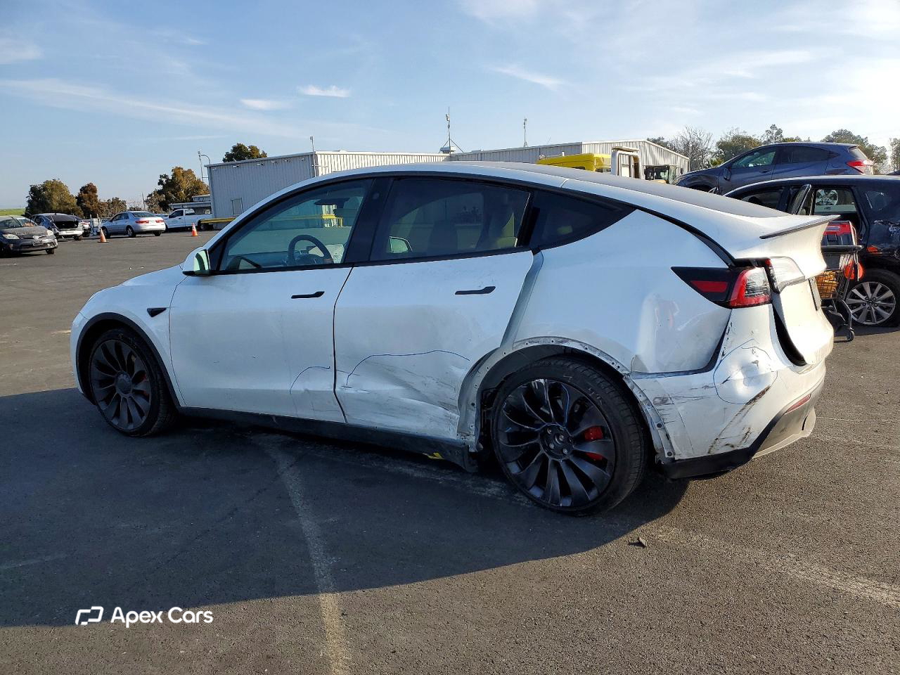 Tesla Model Y 2023