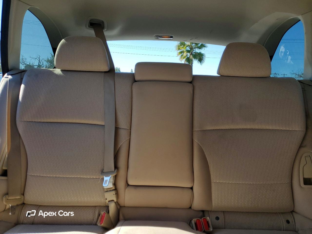 Subaru Outback 2015