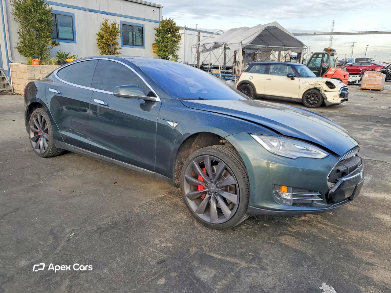 Tesla Model S 2014