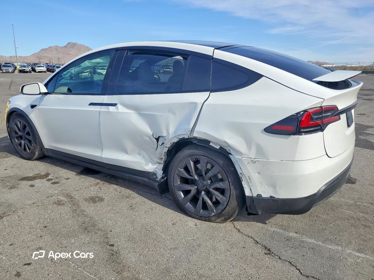 Tesla Model X 2025
