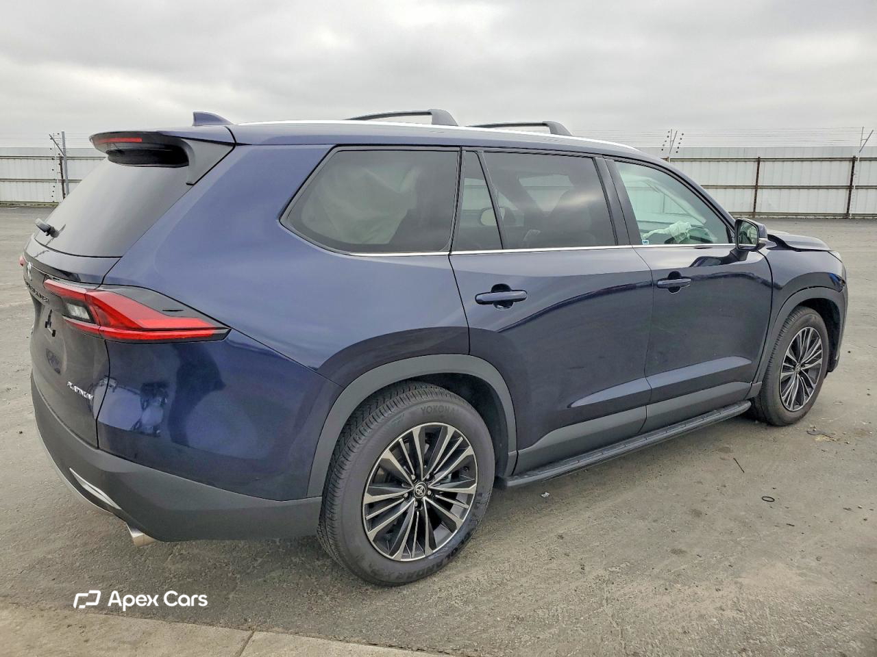 Toyota Highlander 2025