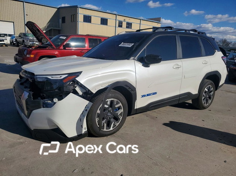 Subaru Forester 2025 - Image 1 of 12